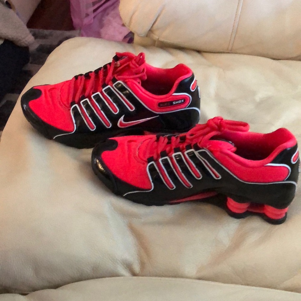 Nike Sneakers Women’s